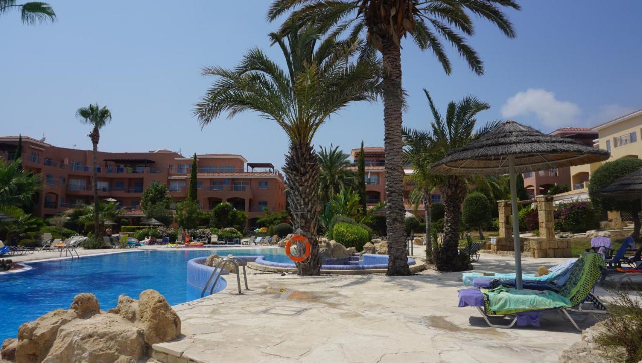 Limnaria Gardens Paphos, Near Beach Esterno foto