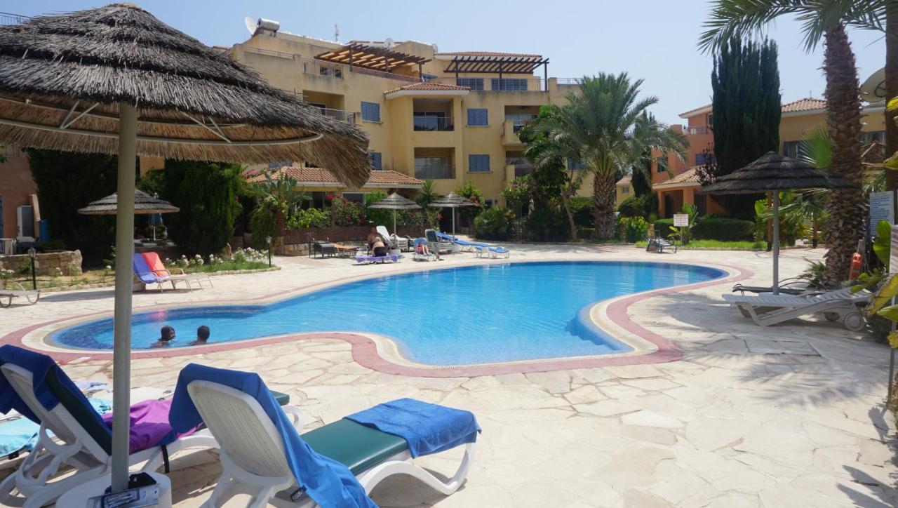 Limnaria Gardens Paphos, Near Beach Esterno foto